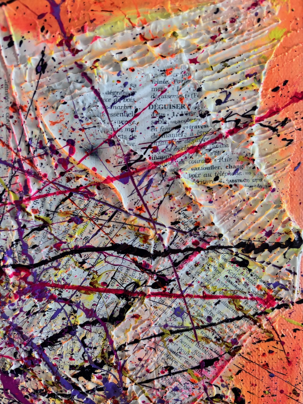 Déguiser - oeuvre d'art abstrait close up Déguiser - oeuvre d'art abstrait close up